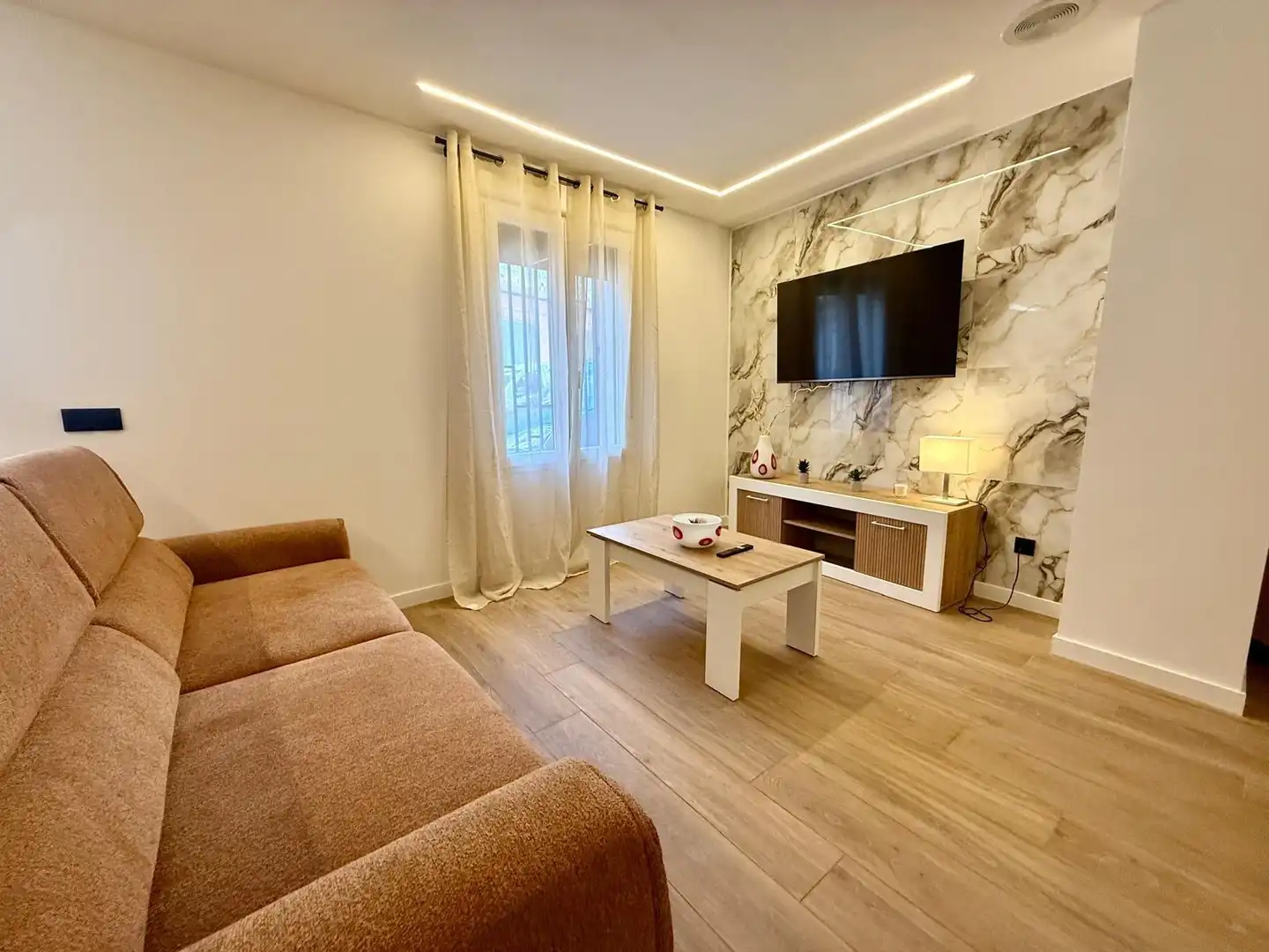 Sala de estar de Planta baja de alquiler en Santa Pola con Aire acondicionado y Amueblado
