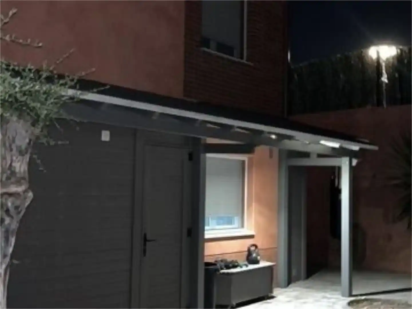 Garten von Einfamilien-Reihenhaus zum Verkauf in Cunit mit Klimaanlage, Schwimmbad und Balkon