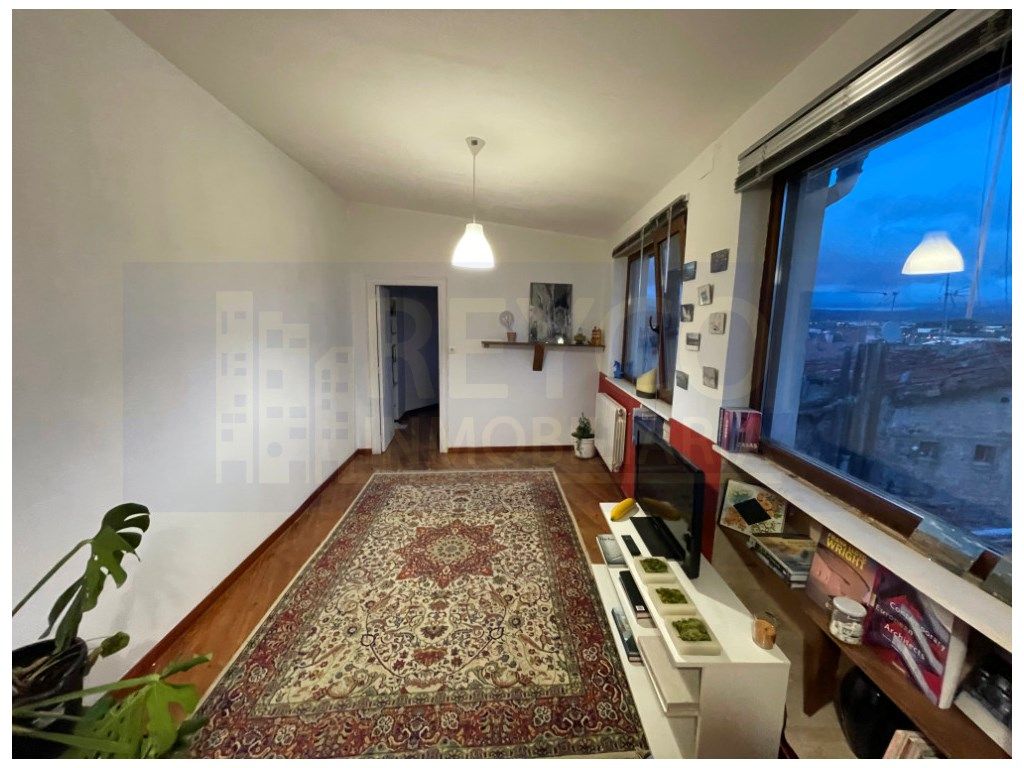 Living room of Apartment for sale in  Logroño  with Balcony