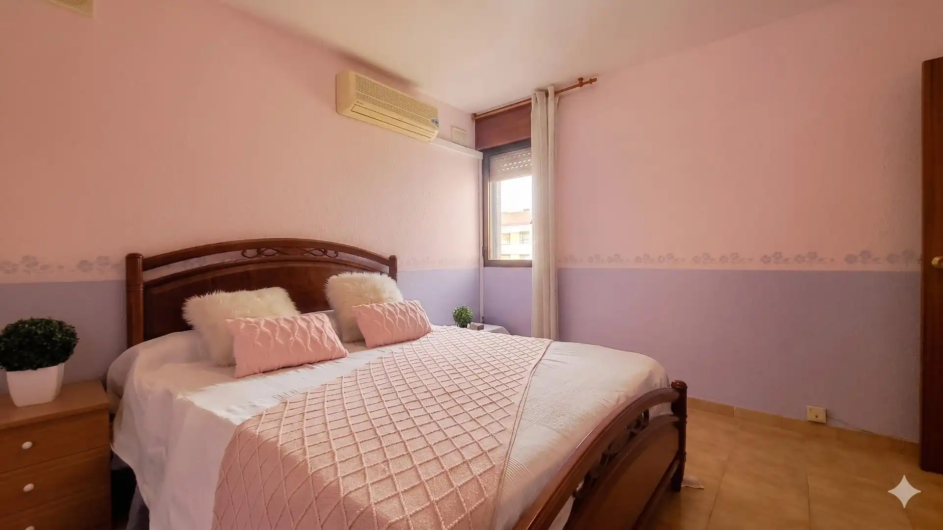 Bedroom of Flat for sale in Viator
