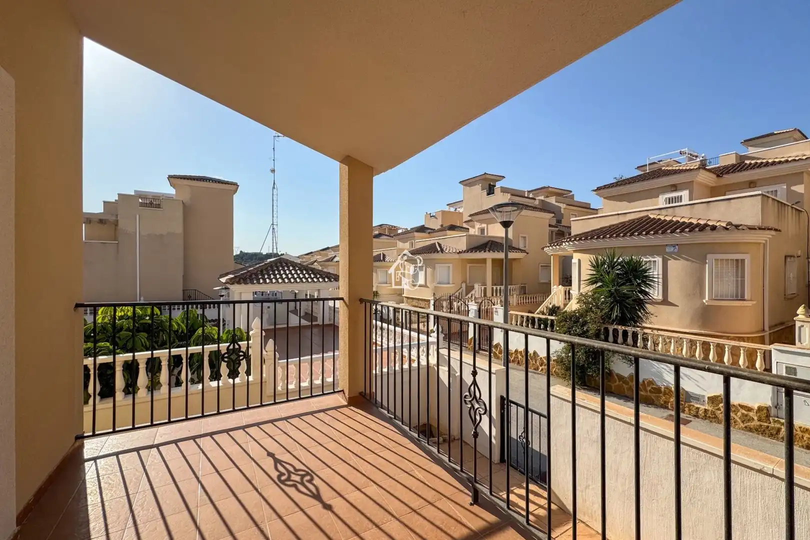 Terrassa de Casa o xalet de lloguer en San Miguel de Salinas amb Aire condicionat, Piscina i Moblat