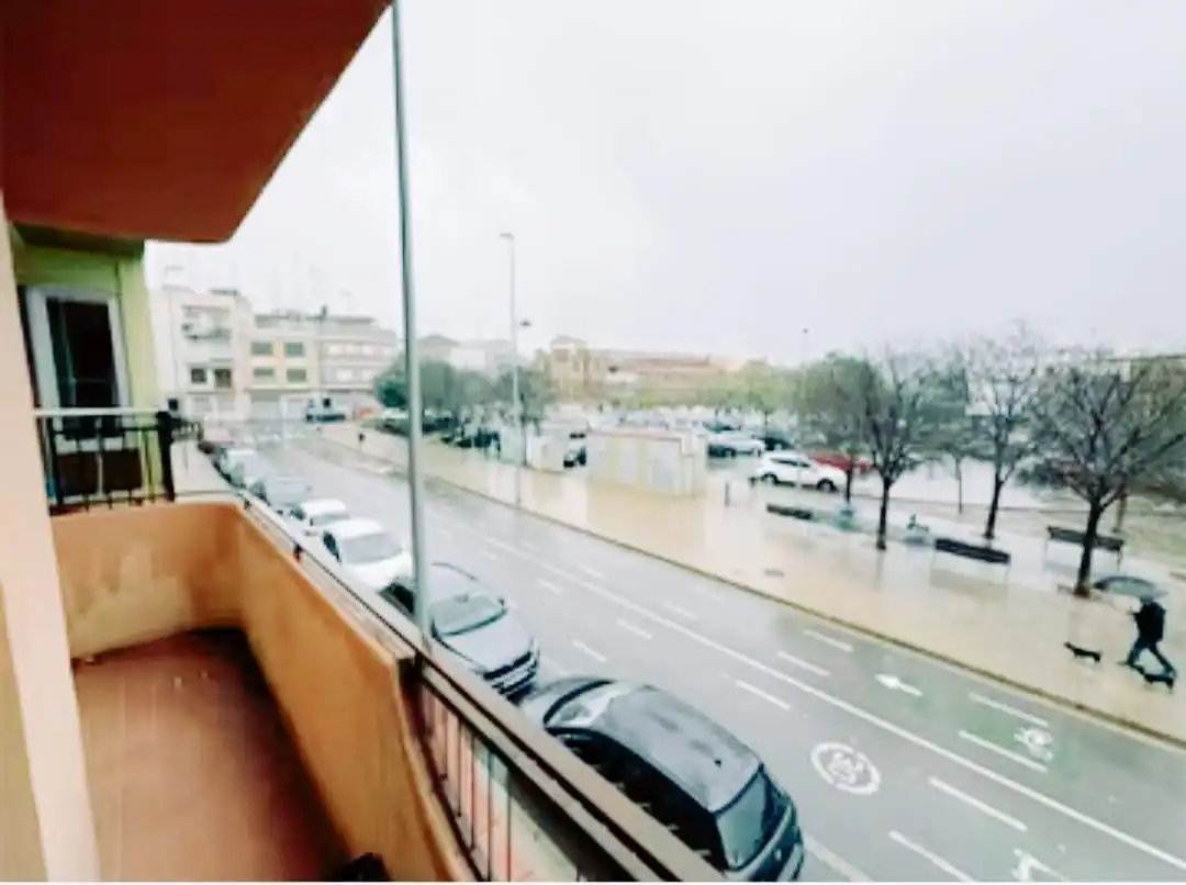Vista exterior de Piso en venta en Onda con Amueblado y Balcón