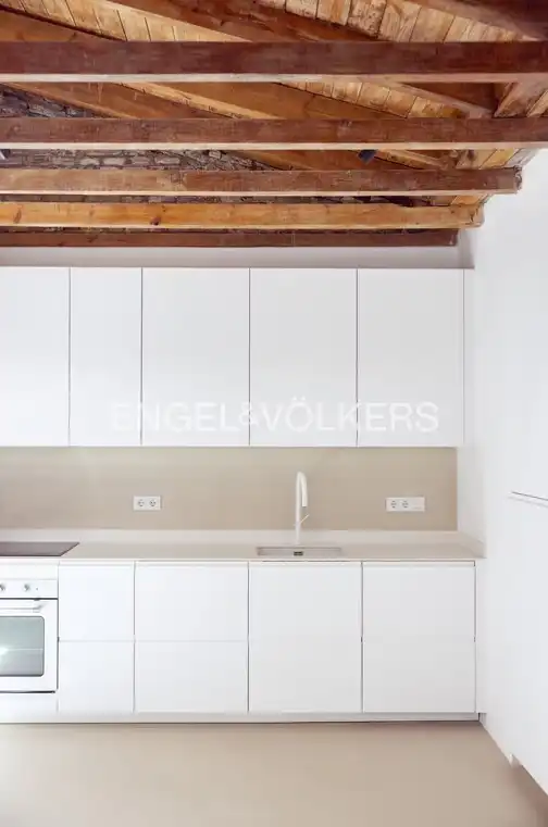 Kitchen of Flat for rent in Madrid  with Air Conditioner, Heating and Balcony