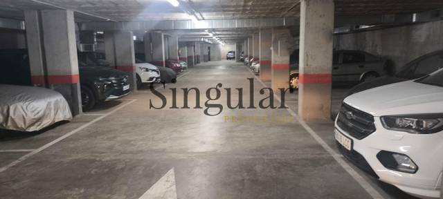 Garaje en Venta en  VENEÇUELA en Provençals del Poblenou