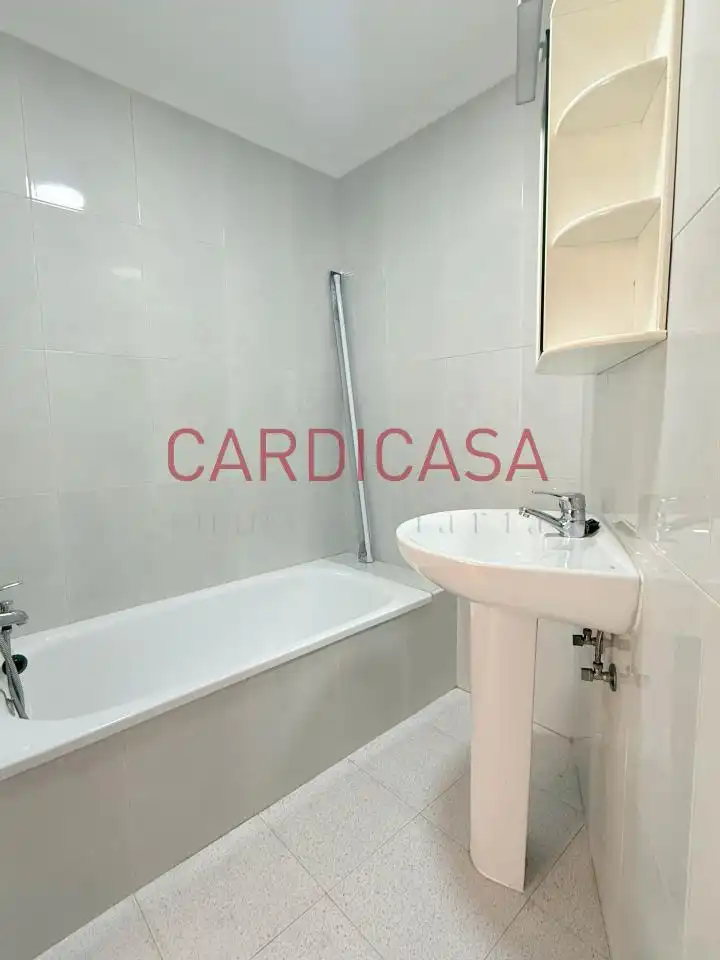 Estudi de lloguer a CALLEJÓN NÚÑEZ, Plaza España - Corte Inglés