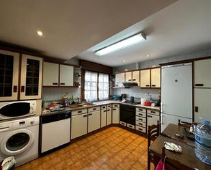 Kitchen of Flat for sale in La Bañeza   with Air Conditioner, Heating and Terrace