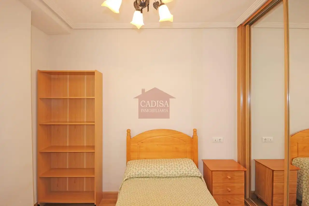 Bedroom of Flat for rent in Salamanca  with Heating, Storage room and Furnished