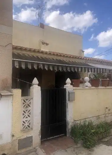 Casa en venta en Marina-Josefina 1816, imagen 3