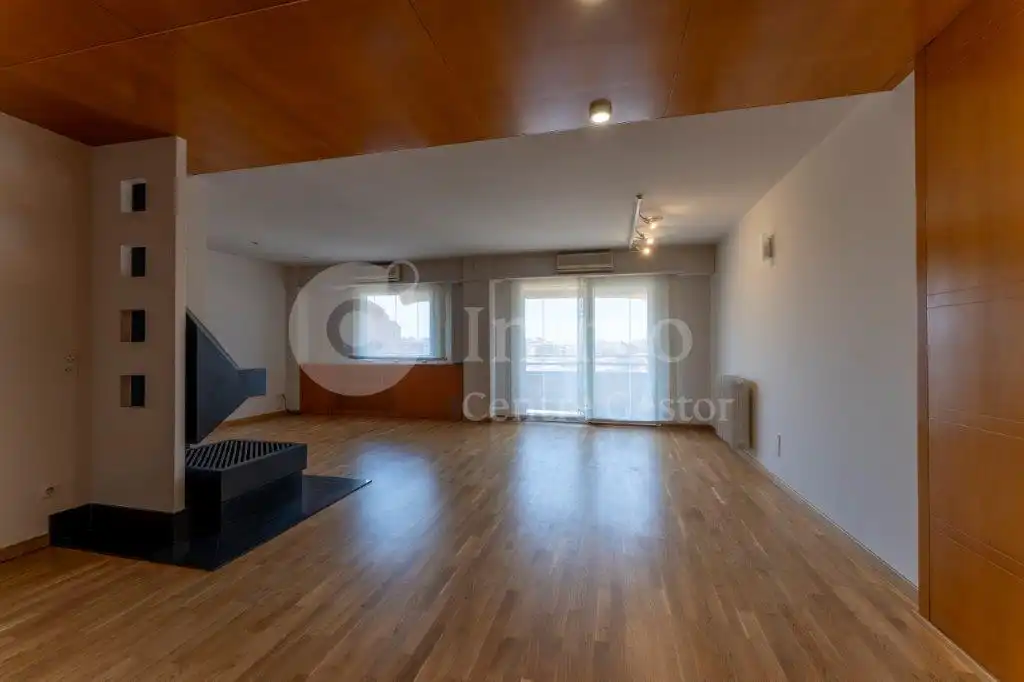Sala de estar de Dúplex en venta en Lleida con Aire acondicionado, Calefacción y Parquet