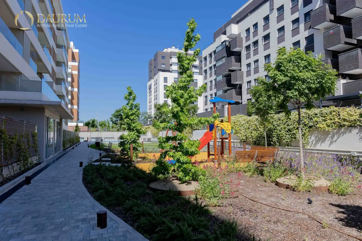 Terrassa de Pis en venda en Madrid amb Aire condicionat, Calefacció i Jardí privat