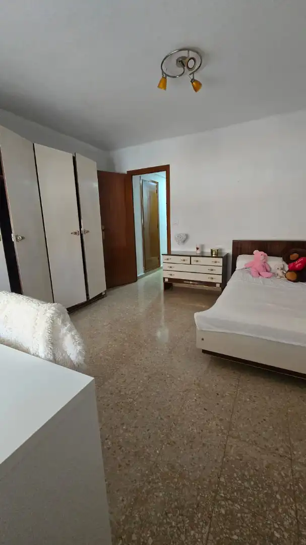 Bedroom of Flat for rent in Valencia  with Air Conditioner, Heating and Oven