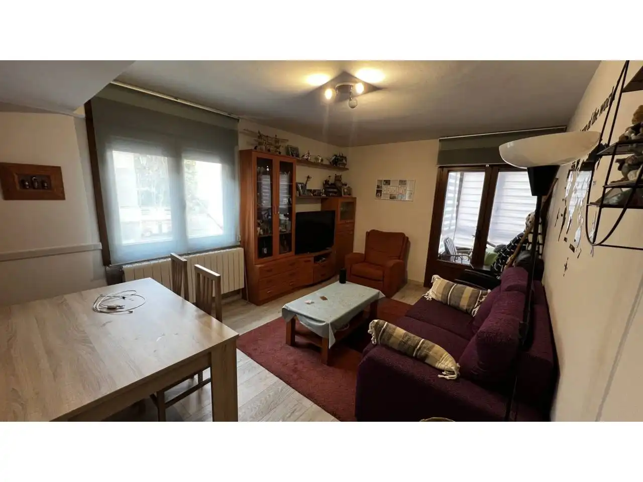Vista exterior de Piso en venta en Espinosa de los Monteros con Calefacción, Terraza y Amueblado