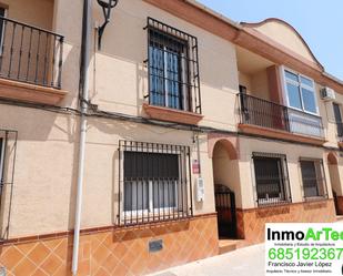 Exterior view of Single-family semi-detached for sale in Illora  with Terrace