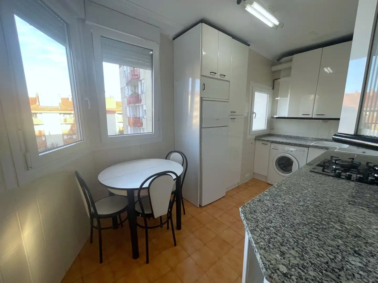 Flat for rent in Paseo Menéndez Pelayo, Brazomar