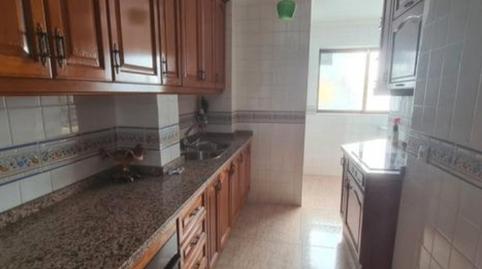 Foto 2 de Pis en venda a Calle Puerto de las Palomas, Juan XXIII - Rochelambert,  Sevilla Capital