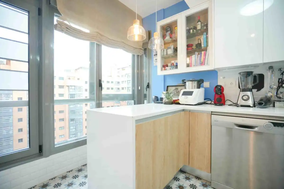 Cocina de Ático en venta en Madrid con Aire acondicionado, Calefacción y Jardín privado