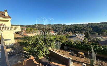 Vista exterior de Casa o xalet en venda en Tordera amb Terrassa