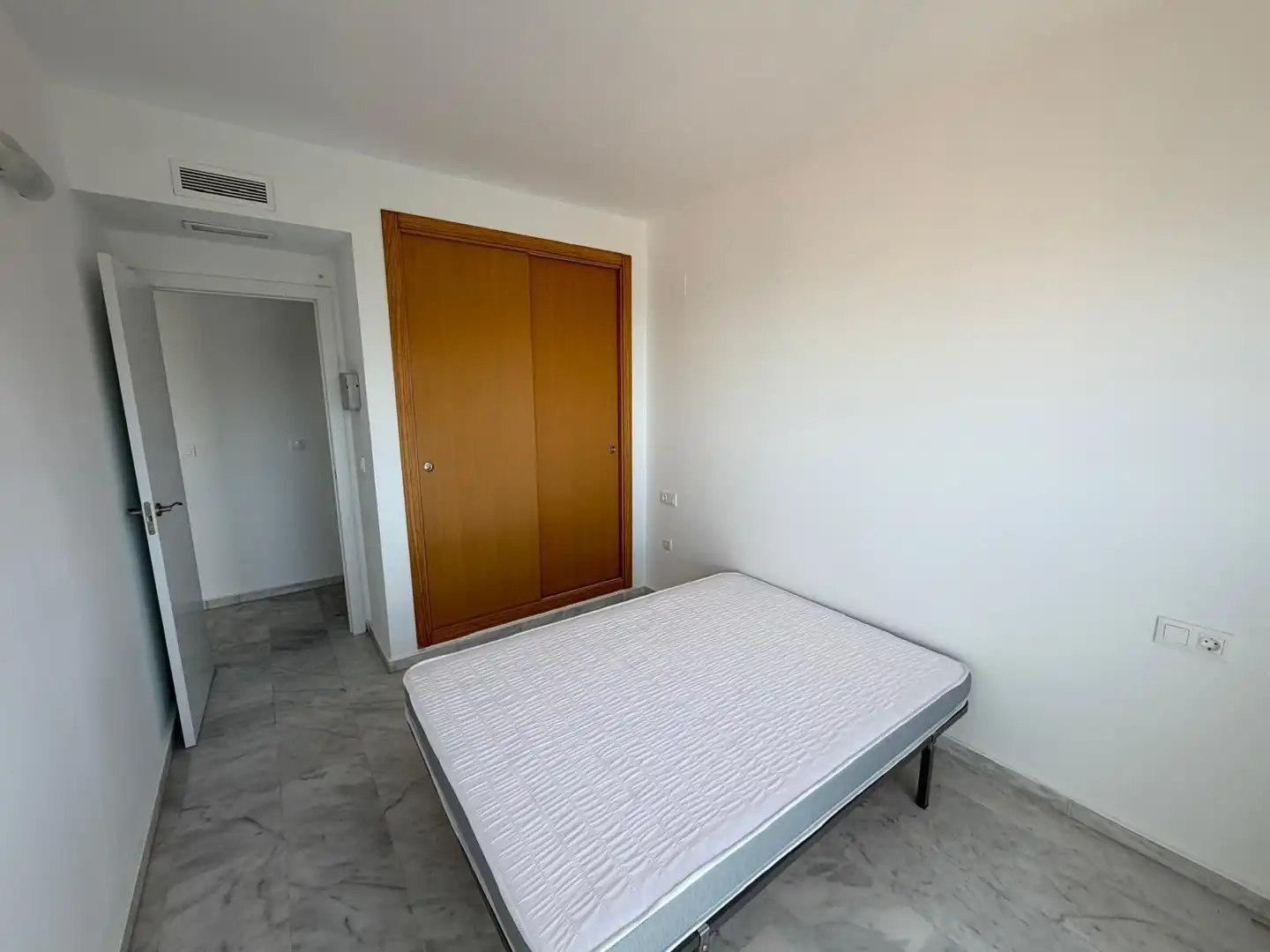 Appartement compact avec piscine à vendre à Rincón de Loix, imagen 23