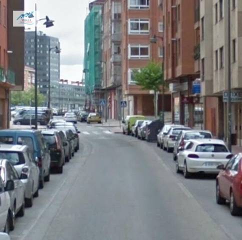 Piso en Venta en Calle ALFAREROS en San Pedro y San Felices