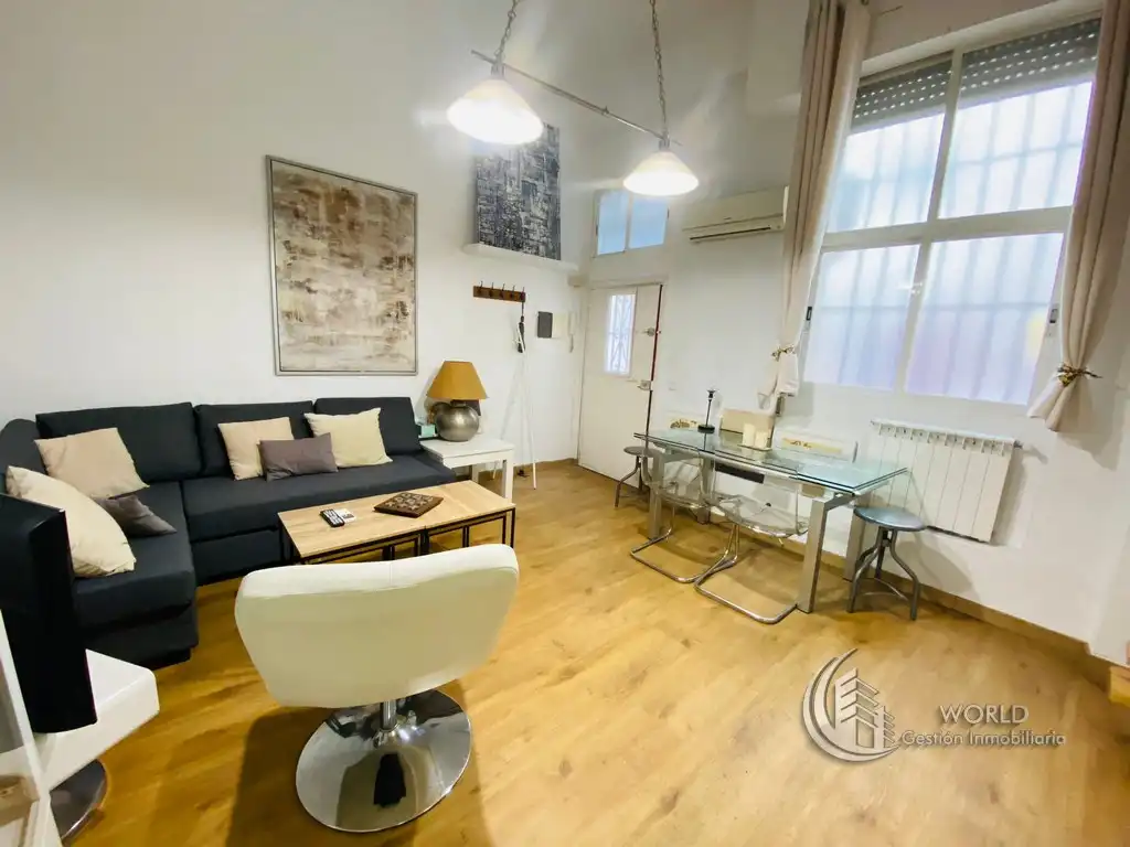 Living room of Duplexes for rent in Madrid  with Air Conditioner, Heating and Furnished