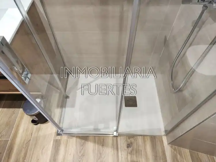 Flat for rent in Calle Demetrio de los Ríos, Las Ventas
