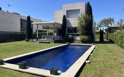 Swimming pool of House or chalet for sale in Girona Capital  with Air Conditioner, Private garden and Terrace