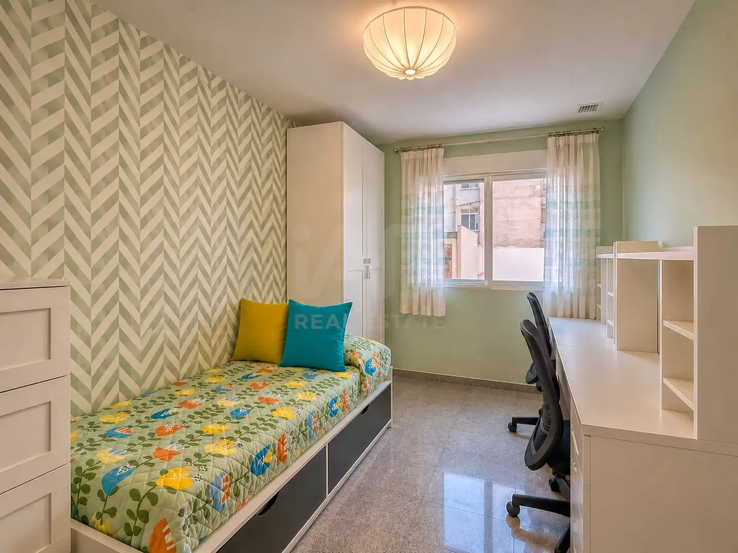 Bedroom of Flat for sale in Petrer  with Air Conditioner and Heating