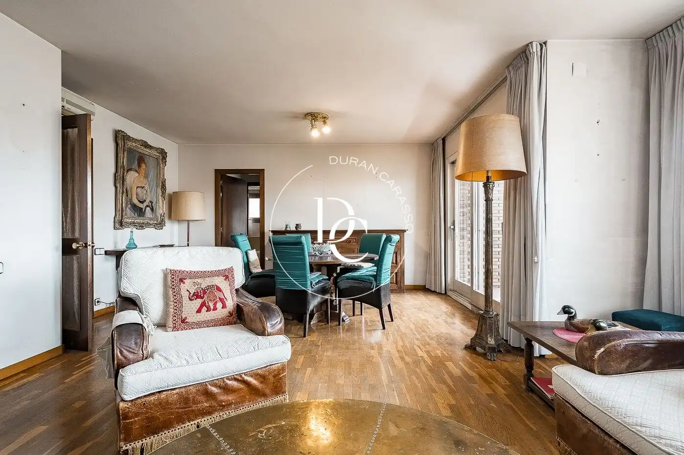 Sala de estar de Piso en venta en Barcelona con Calefacción y Balcón
