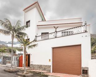 Exterior view of House or chalet for sale in Icod de los Vinos  with Terrace, Storage room and Furnished