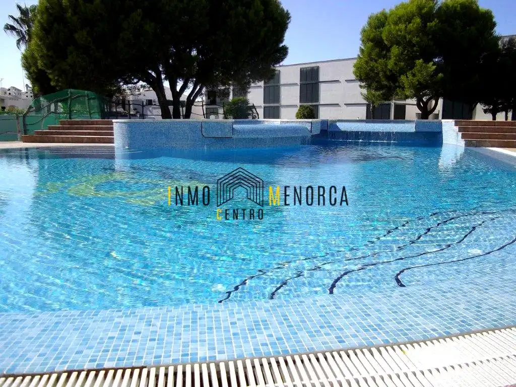 Piscina de Apartament en venda en Ciutadella de Menorca amb Aire condicionat, Terrassa i Balcó