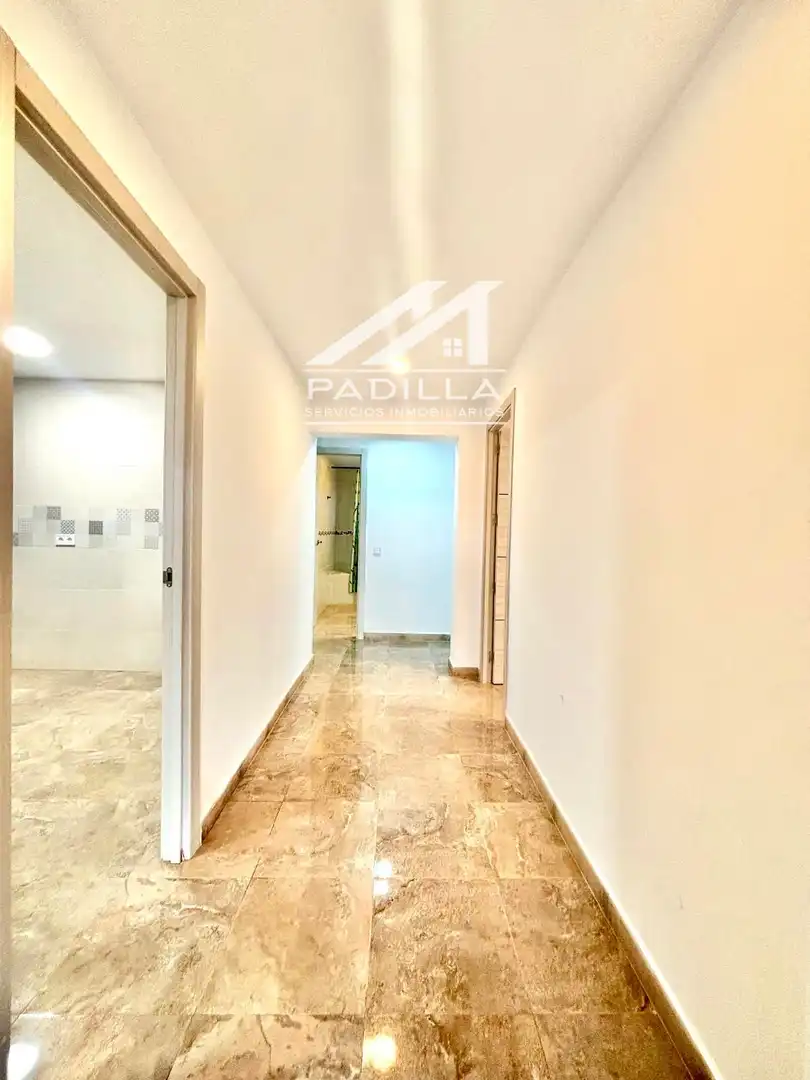 Casa adosada en venta en El Viso de San Juan con Calefacción