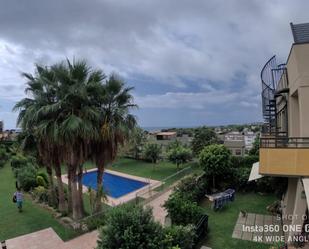 Jardí de Apartament de lloguer en El Vendrell amb Terrassa i Balcó