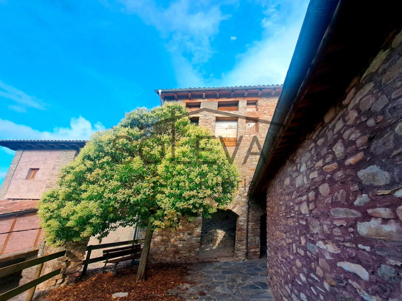 Vista exterior de Casa o xalet en venda en La Torre de Cabdella
