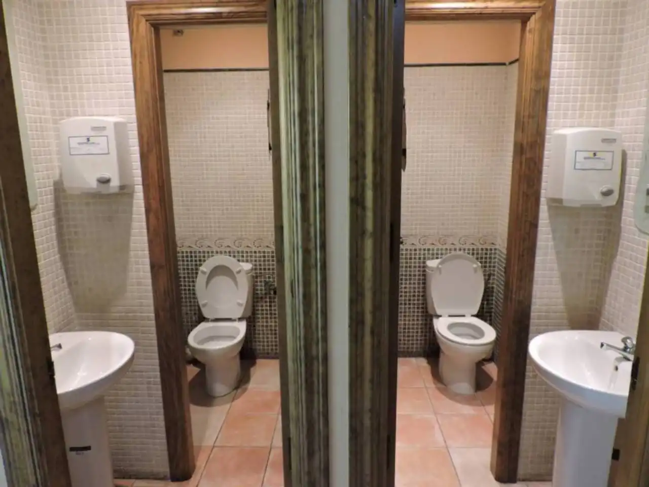 Business premises for sale in Calle Camilo Jose Cela, imagen 9