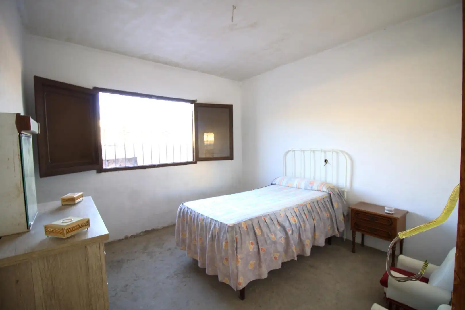 Schlafzimmer von Country house zum Verkauf in Alhama de Almería mit Privatgarten, Terrasse und Schwimmbad