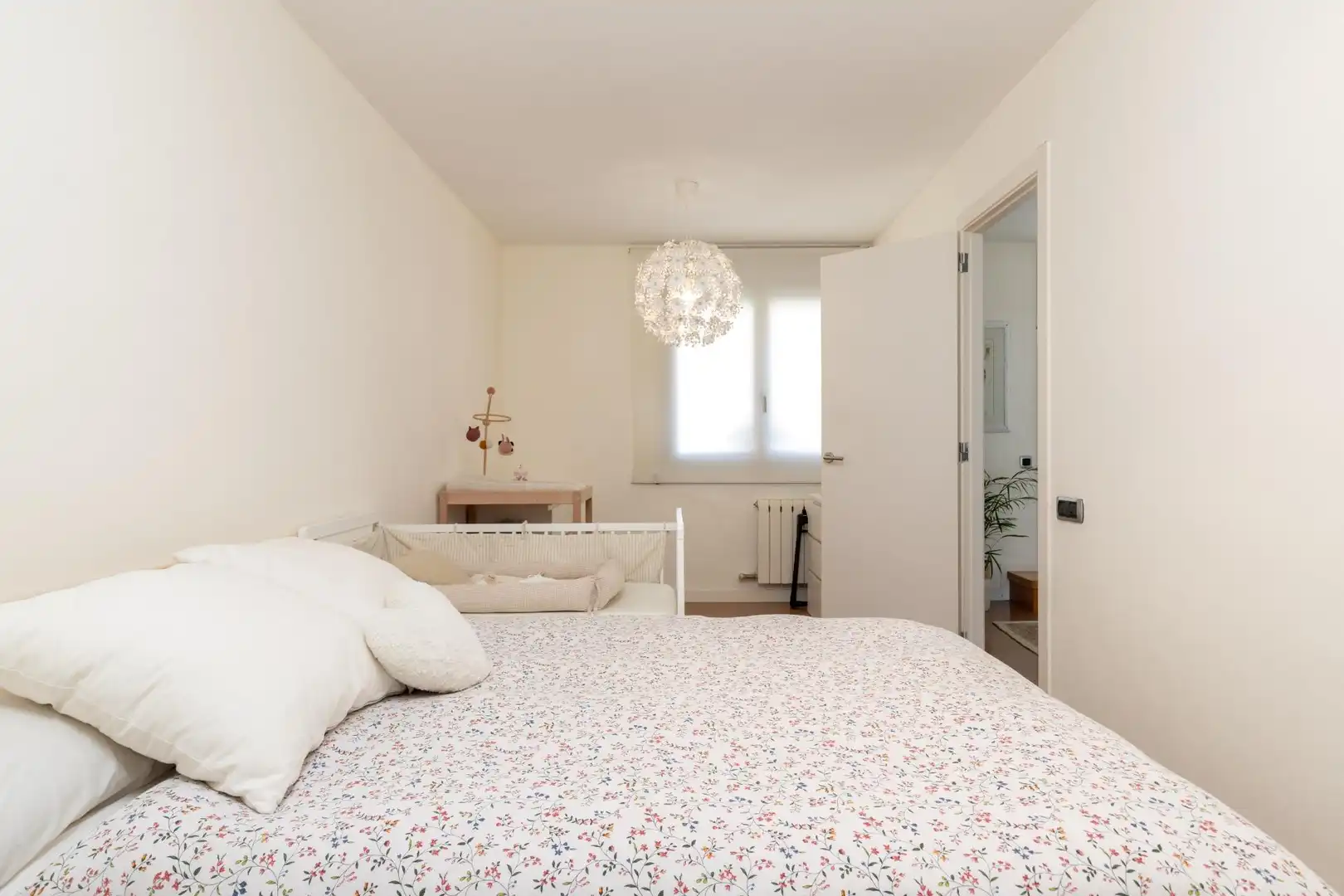 Schlafzimmer von Haus oder Chalet zum Verkauf in Viladecavalls mit Privatgarten, Terrasse und Abstellraum
