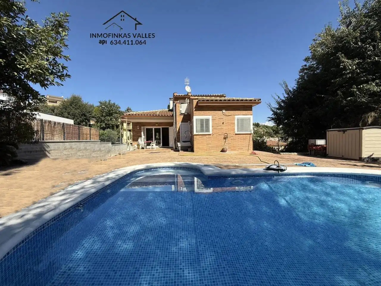 Vista exterior de Casa o chalet en venta en Lliçà de Vall con Aire acondicionado, Calefacción y Jardín privado