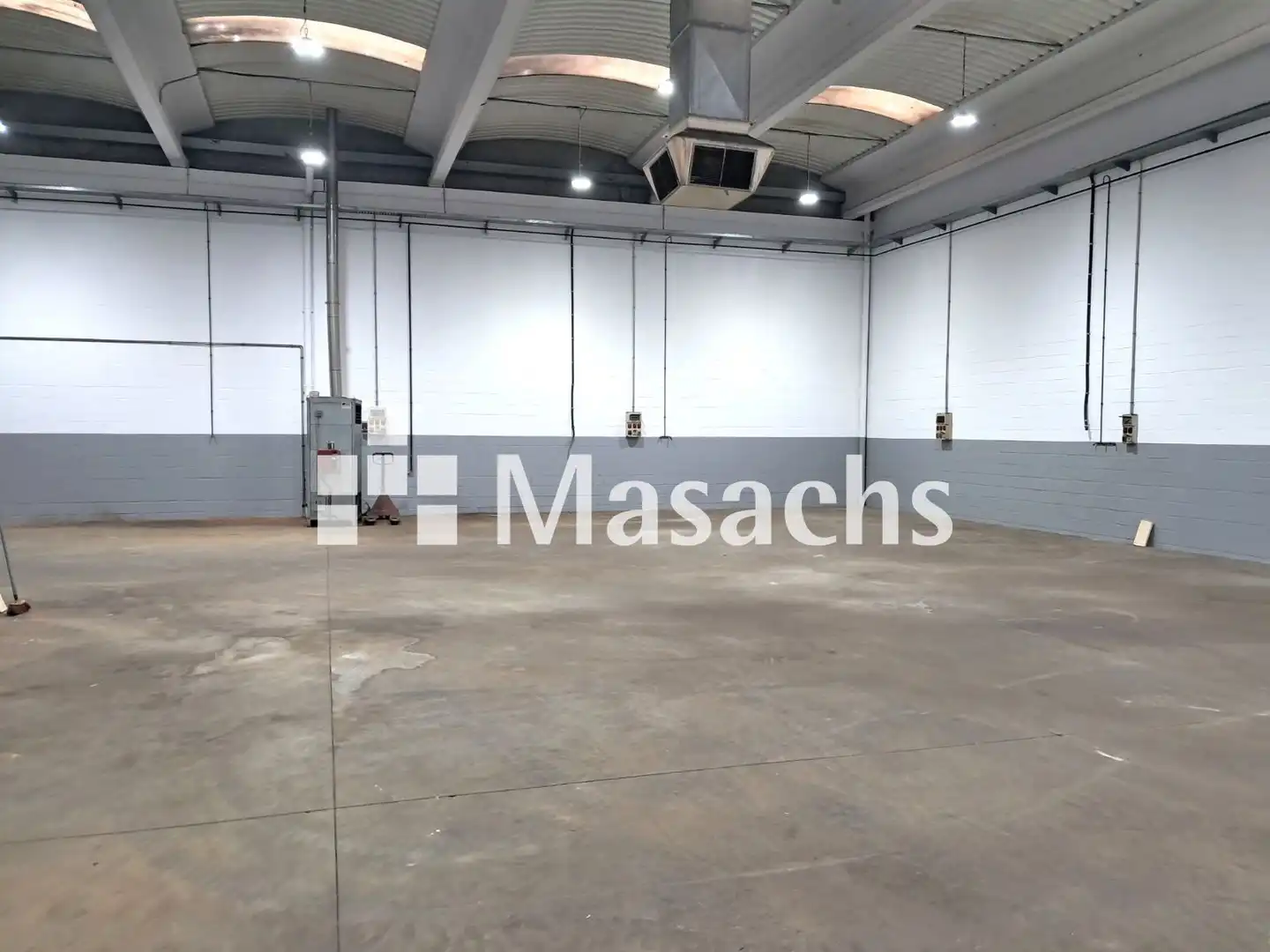 Nave industrial de alquiler en Banyoles