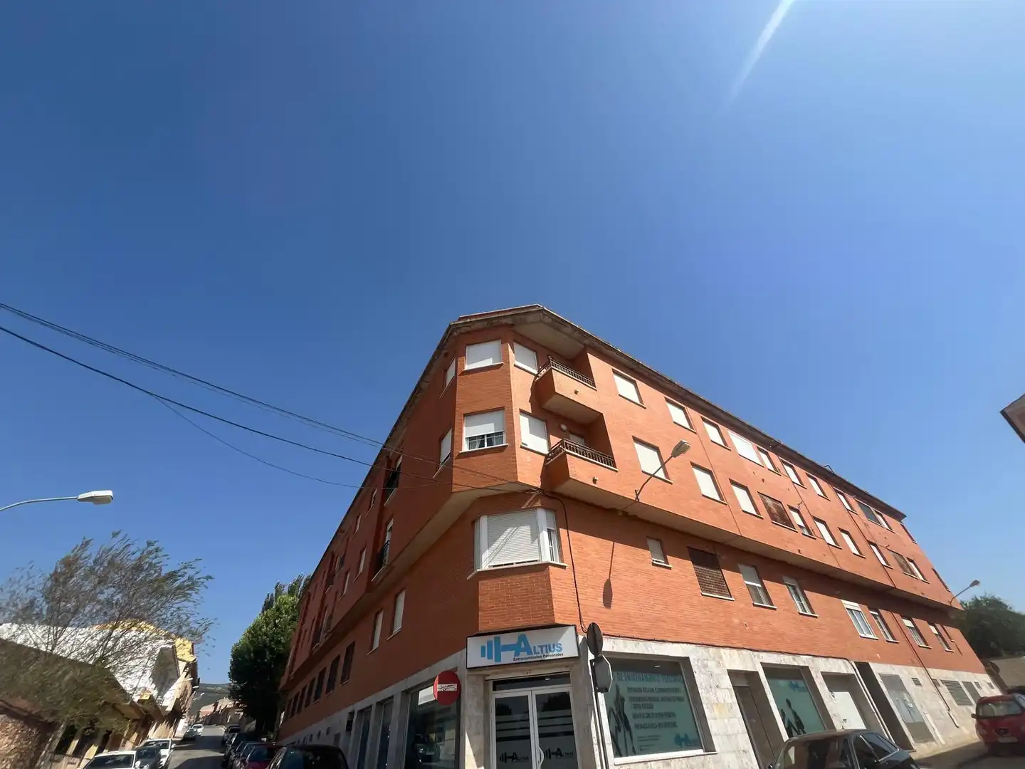 Vista exterior de Planta baja en venta en Villarrubia de los Ojos con Calefacción, Terraza y Amueblado