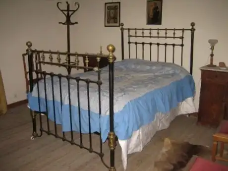 Dormitori de Casa o xalet en venda en Palacios del Sil