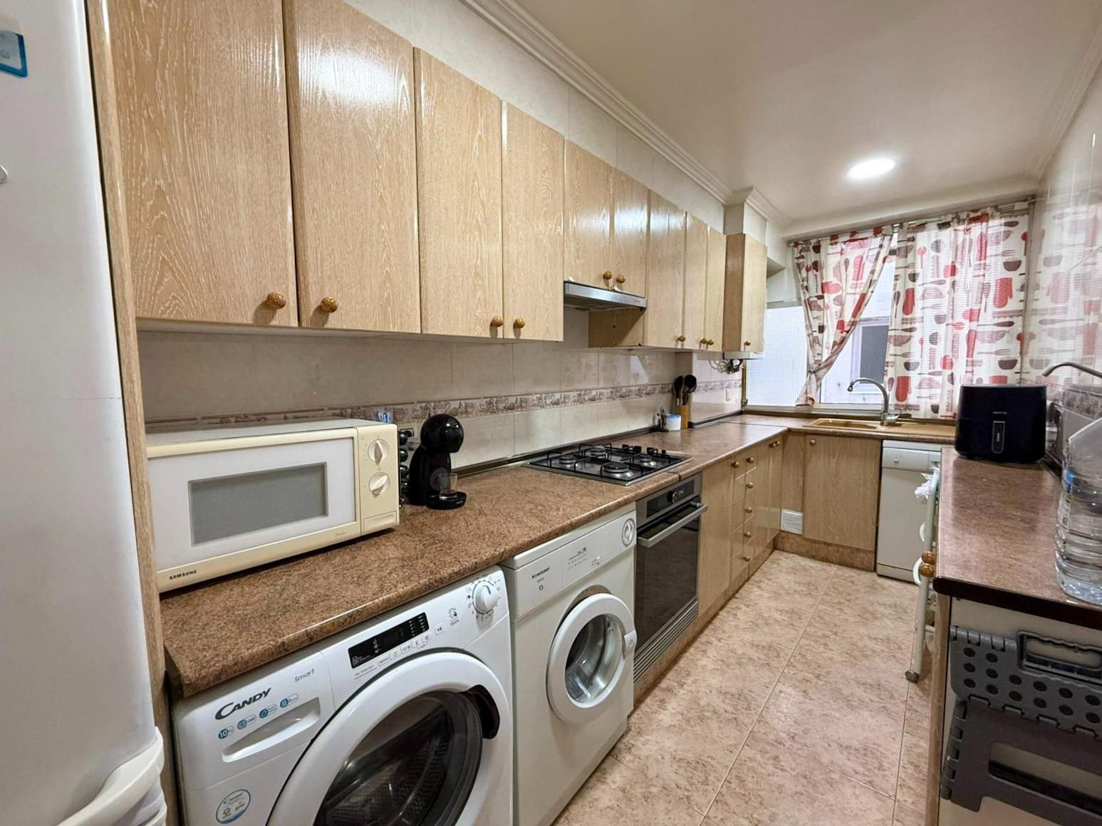 Kitchen of Flat for sale in  Valencia Capital