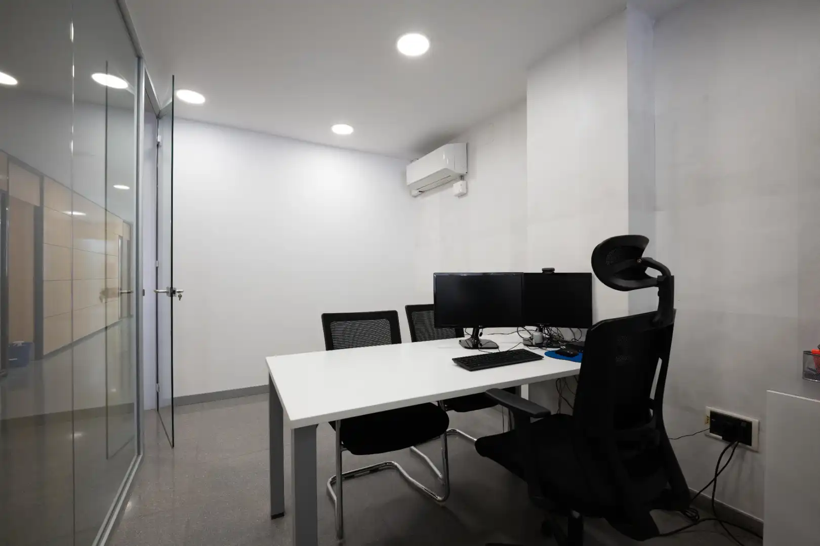 Commercial properties for sale in Mataró  with Air Conditioner and Heating
