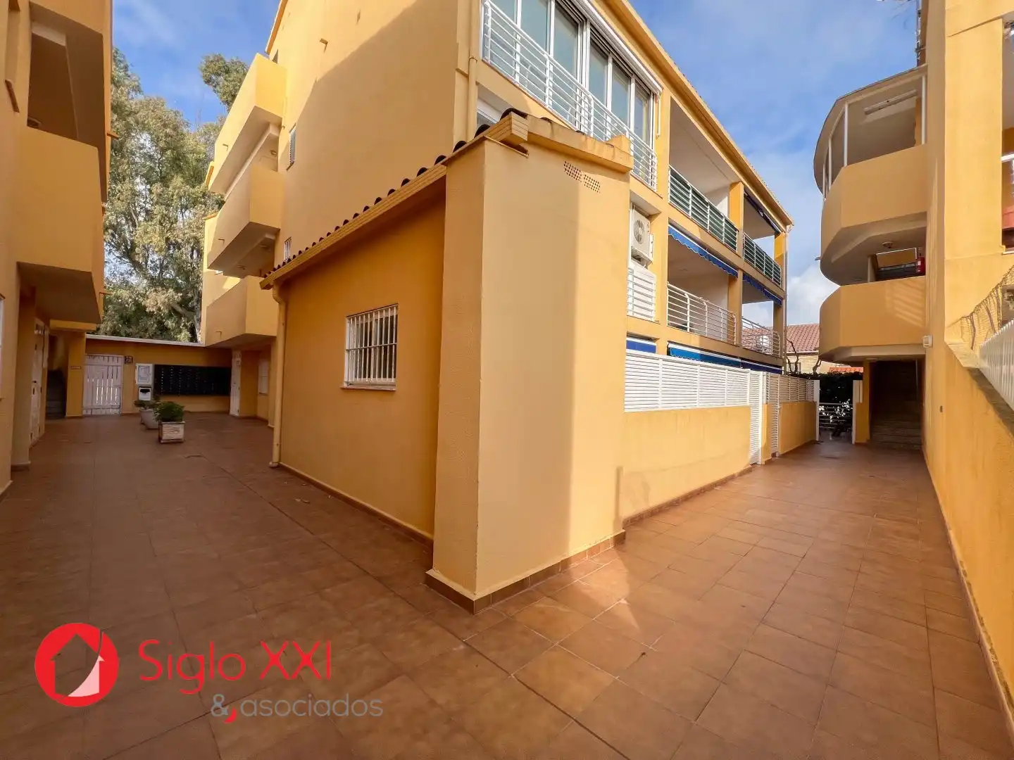 Exterior view of Flat for sale in Oropesa del Mar / Orpesa  with Air Conditioner, Heating and Terrace
