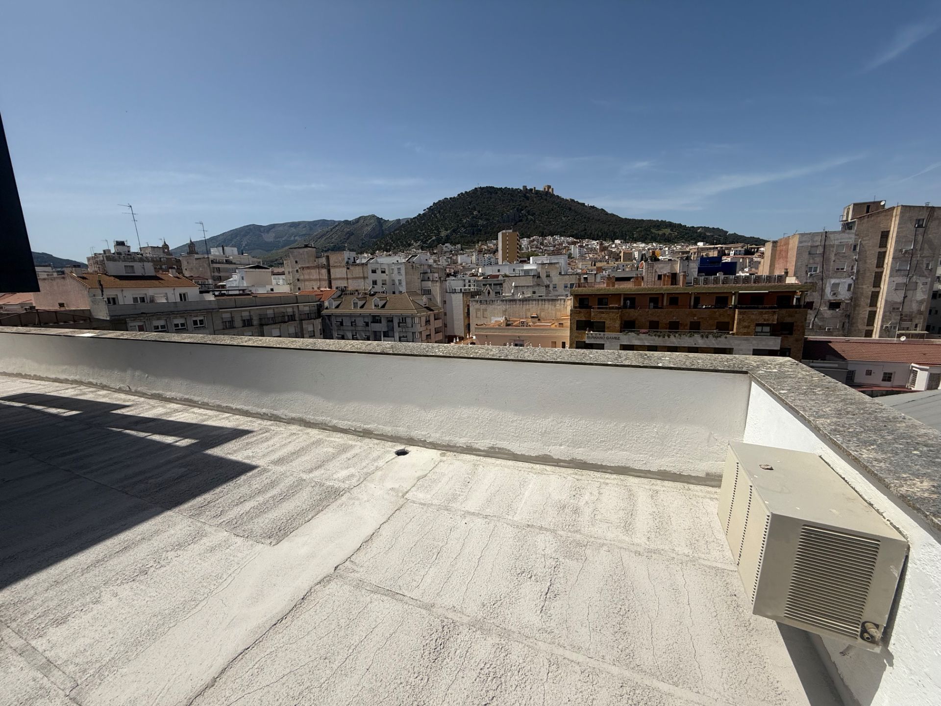 Terrassa de Àtic de lloguer en  Jaén Capital amb Aire condicionat, Calefacció i Terrassa