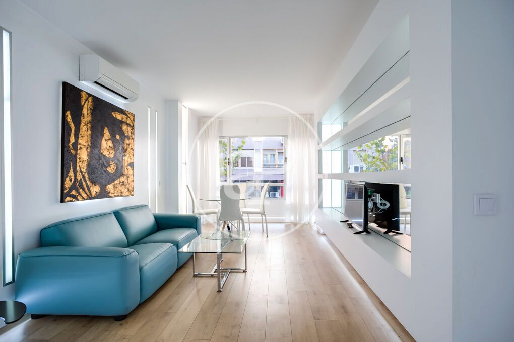 Sala de estar de Piso de alquiler en  Madrid Capital con Aire acondicionado, Calefacción y Amueblado