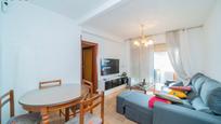 Living room of Flat for sale in Fuenlabrada  with Parquet flooring and Terrace
