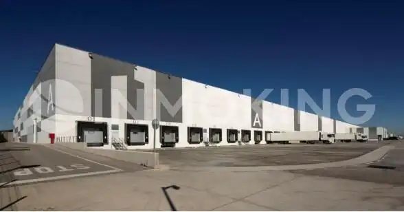 Industriegebäude mit Aufzug zur Miete in Cabanillas del Campo