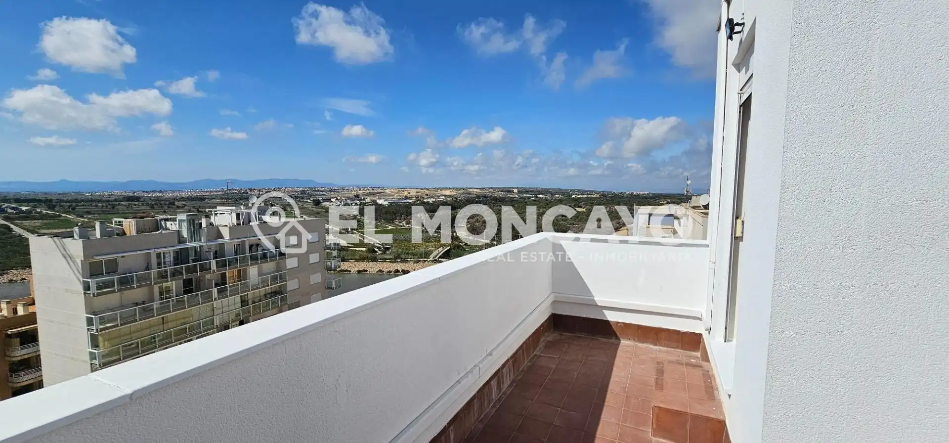 Terraza de Ático en venta en Guardamar del Segura con Aire acondicionado, Calefacción y Terraza