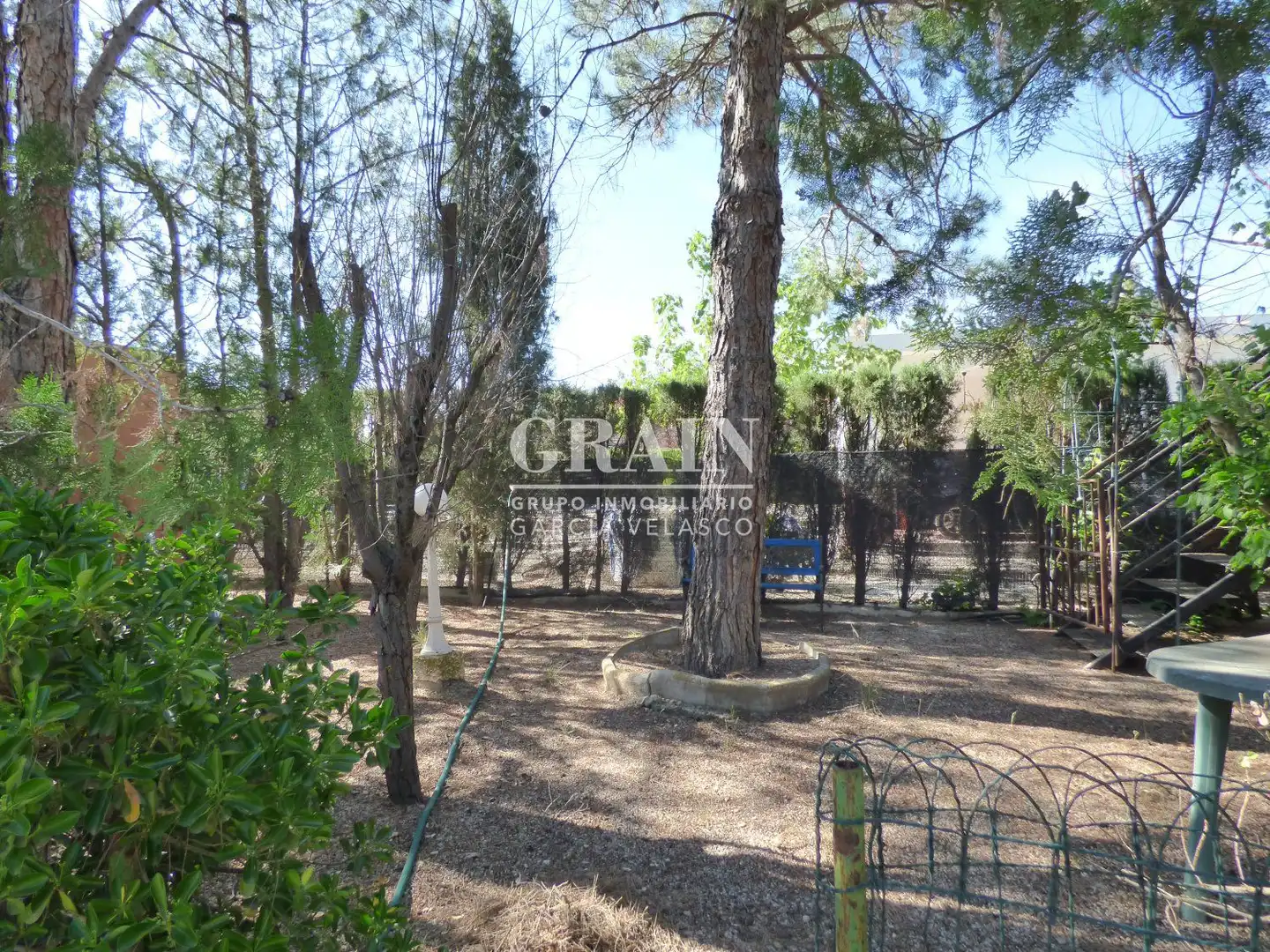Jardí de Casa o xalet en venda en Albacete amb Aire condicionat, Jardí privat i Traster