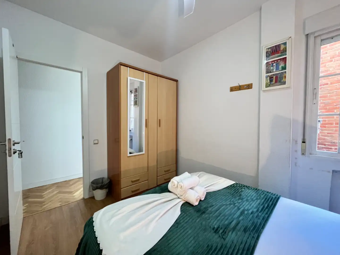 Schlafzimmer von Wohnung zur untervermieten in Madrid mit Klimaanlage, Terrasse und Möbliert